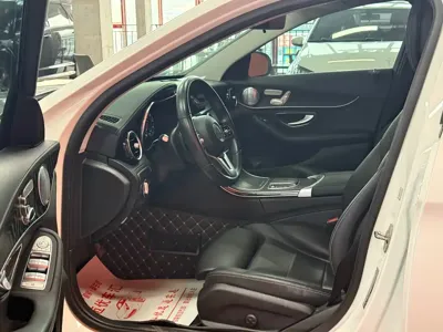 Mercedes-Benz C-Class 2019, 63000 км, за 123800 CNY