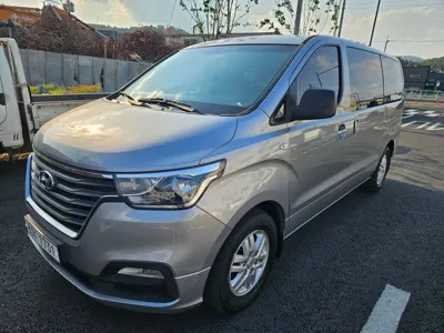 Hyundai Starex 2019, 169556 км, за 9900000 KRW - фото 1