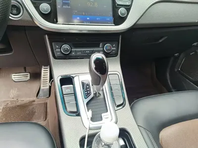 Geely Emgrand GS 2017, 61900 км, за 23300 CNY - фото 14