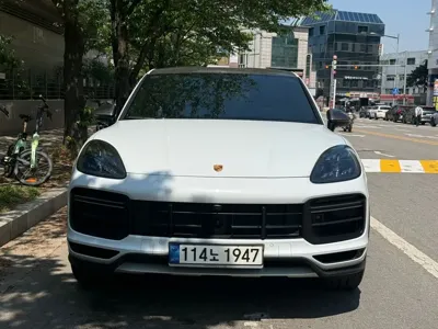 Porsche Cayenne 2022, 65400 км, за 132000000 KRW