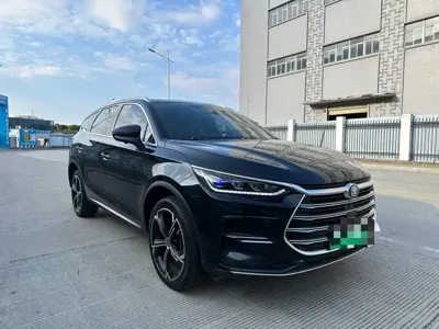 BYD Tang New Energy 2021, 100000 км, за 75900 CNY