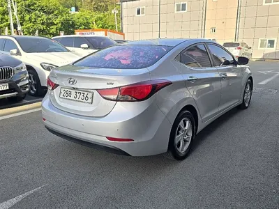 Hyundai Avante 2016, 202406 км, за 3300000 KRW