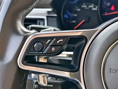 Porsche Macan 2017, 100000 км, за 118800 CNY - фото 32
