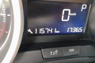 Peugeot 408 2016, 115700 км, за 37579.17 CNY - фото 9