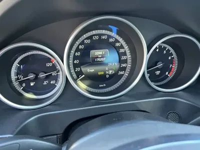 Mercedes-Benz E-Class 2016, 170200 км, за 70100 CNY - фото 13