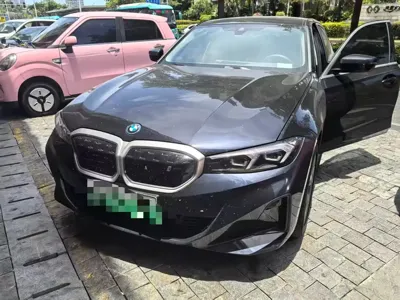 BMW i3 · 2024 год