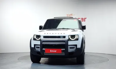 Land Rover Defender 2022, 9703 км, за 75500000 KRW