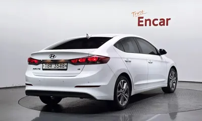 Hyundai Avante 2018, 59465 км, за 11200000 KRW