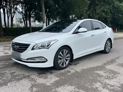 Hyundai Mistra 2017, 79700 км, за 40700 CNY