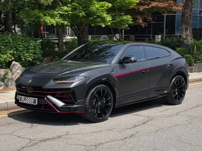 Lamborghini Urus · 2023 год