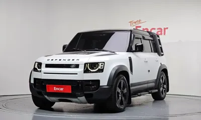 Land Rover Defender · 2022 год