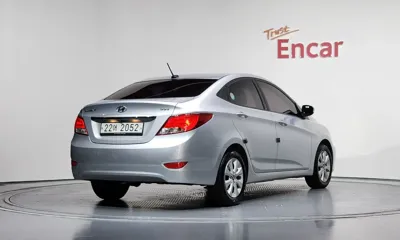 Hyundai Accent 2017, 62856 км, за 5500000 KRW