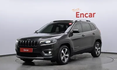 Jeep Cherokee · 2021 год