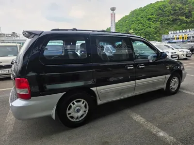 Kia Canival 2003, 205547 км, за 2200000 KRW