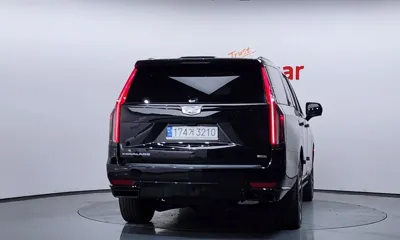 Cadillac Escalade 2022, 38475 км, за 89000000 KRW