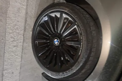 BMW 3 Series 2018, 76500 км, за 95389.1 CNY - фото 5