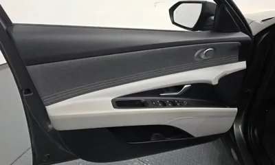 Hyundai Avante 2023, 51663 км, за 19900000 KRW - фото 24