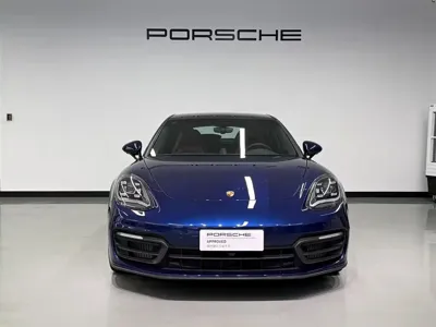 Porsche Panamera 2023, 55000 км, за 598000 CNY