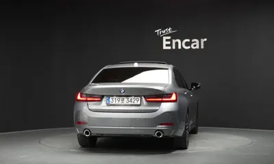 BMW 3-Series 2025, 10041 км, за 36800000 KRW