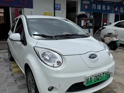 JAC JAC iEV6E 2018, 57000 км, за 19800 CNY