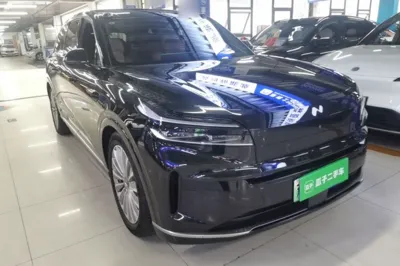 ONVO Luxeed L90 2025, 19600 км, за 170982.52 CNY