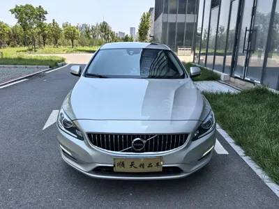 Volvo S60 2018, 86000 км, за 68500 CNY - фото 2