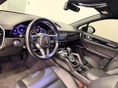 Porsche Cayenne Hybrid 2022, 65000 км, за 380000 CNY - фото 10