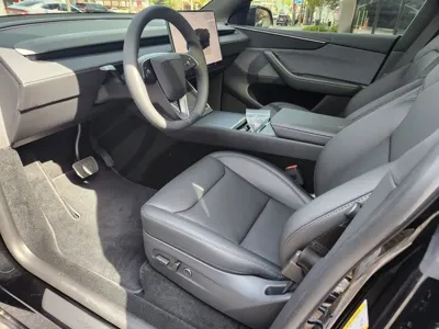 Tesla Model Y 2026, 300 км, за 36280000 KRW - фото 9