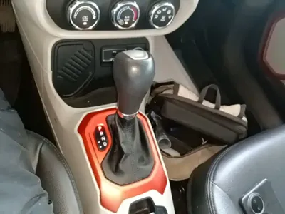 Jeep Renegade 2016, 61400 км, за 30000 CNY - фото 14
