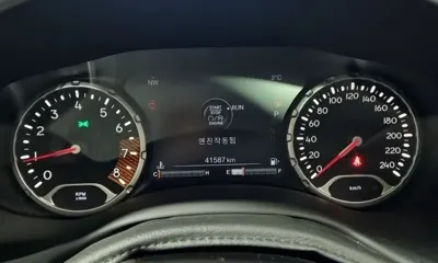 Jeep Renegade 2019, 41000 км, за 14900000 KRW - фото 8