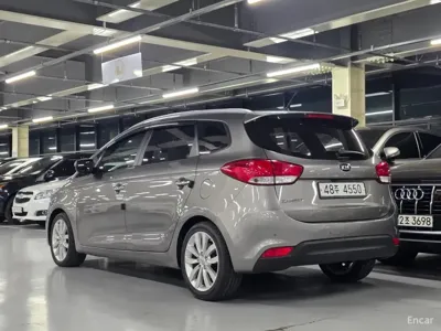 Kia Carens 2014, 85200 км, за 6490000 KRW - фото 2