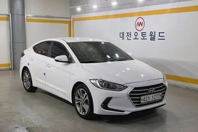 Hyundai Avante 2018, 129000 км, за 8800000 KRW - фото 1