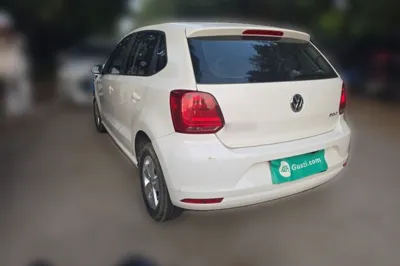 Volkswagen Polo 2016, 61100 км, за 33523.5 CNY