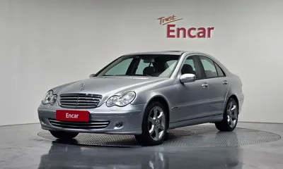 Mercedes-Benz C-Class · 2006 год
