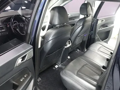 KG_Mobility_Ssangyong Rexton 2018, 220833 км, за 11300000 KRW - фото 16