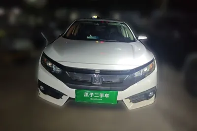 Honda Civic 2016, 60500 км, за 50549.7 CNY