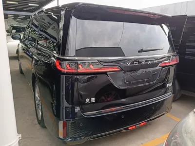 Voyah Dream 2024, 35100 км, за 225413.86 CNY