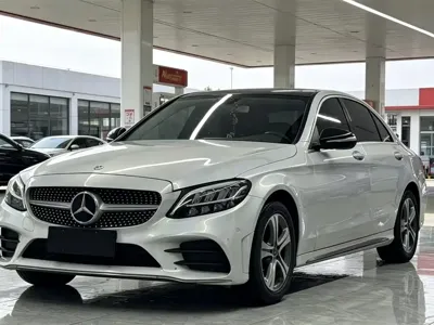 Mercedes-Benz C-Class · 2020 год