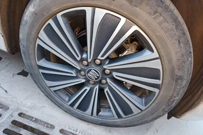 Buick E5 2023, 72900 км, за 93635.23 CNY - фото 8