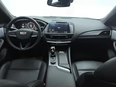 Cadillac CT5 2024, 32800 км, за 145300 CNY - фото 12