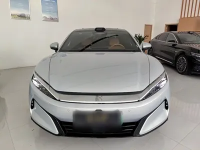 BYD 汉L 2025, 3600 км, за 197399 CNY