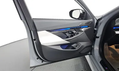 BMW M5 2026, 6779 км, за 185000000 KRW - фото 24