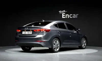 Hyundai Avante 2018, 95515 км, за 9500000 KRW