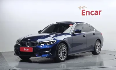 BMW 3-Series · 2020 год
