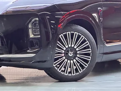 Nio ES8 2025, 10000 км, за 256800 CNY