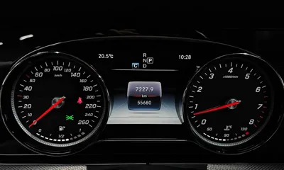 Mercedes-Benz E-Class 2018, 55680 км, за 22000000 KRW - фото 8