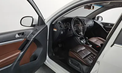 Volkswagen Tiguan 2015, 96285 км, за 7500000 KRW - фото 10