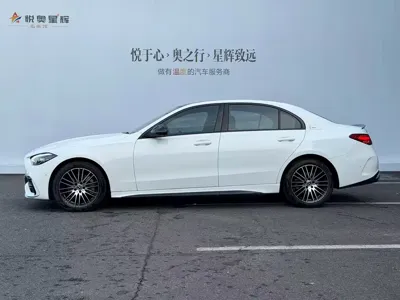 Mercedes-Benz C-Class 2024, 30000 км, за 189800 CNY