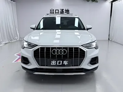 Audi Q3 2022, 32000 км, за 169800 CNY