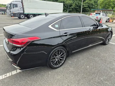 Hyundai Genesis 2016, 55586 км, за 11800000 KRW - фото 2